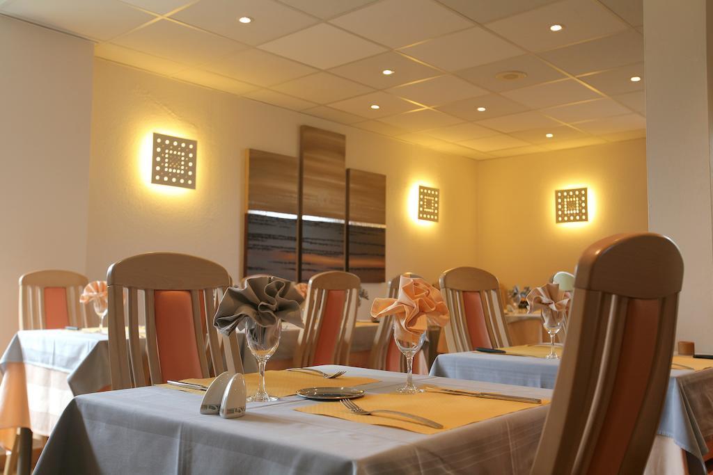 Hotel Le Relais Des Champs Eugenie-les-Bains Exteriör bild