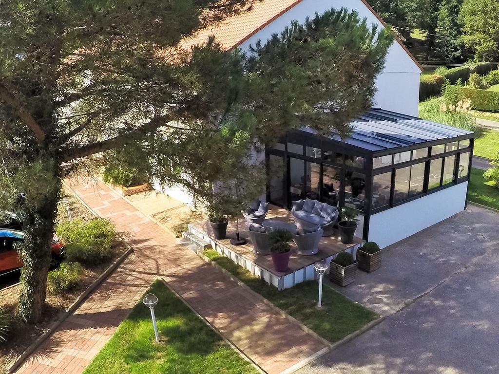 Hotel Le Relais Des Champs Eugenie-les-Bains Exteriör bild