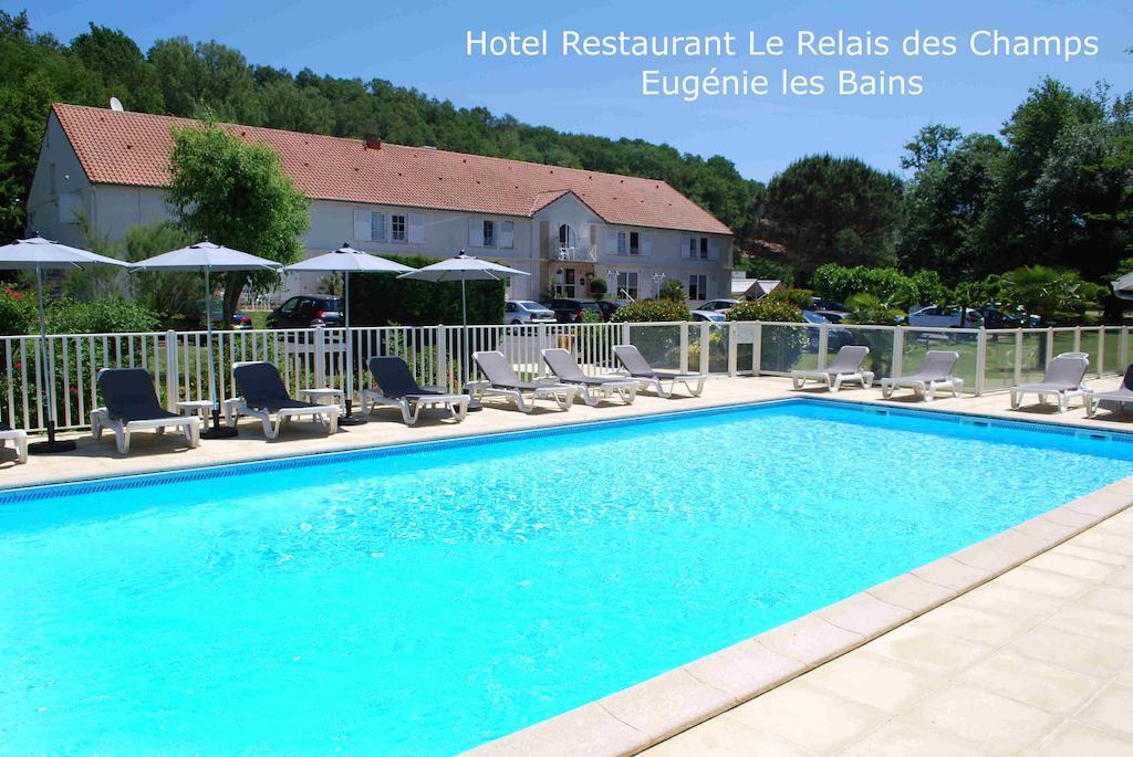 Hotel Le Relais Des Champs Eugenie-les-Bains Exteriör bild