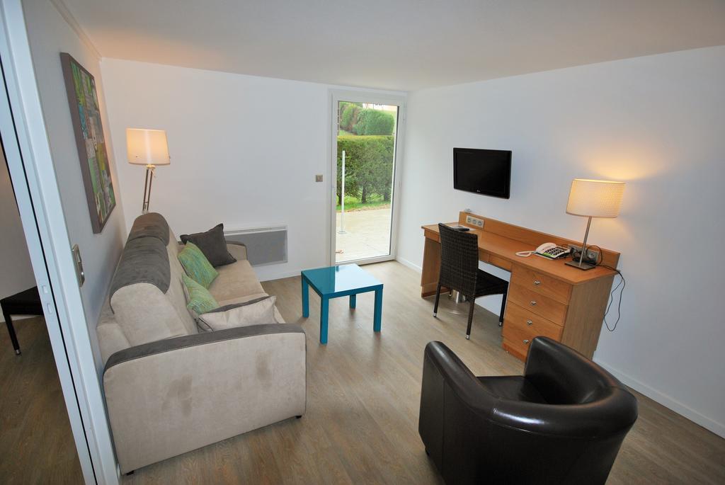 Hotel Le Relais Des Champs Eugenie-les-Bains Exteriör bild