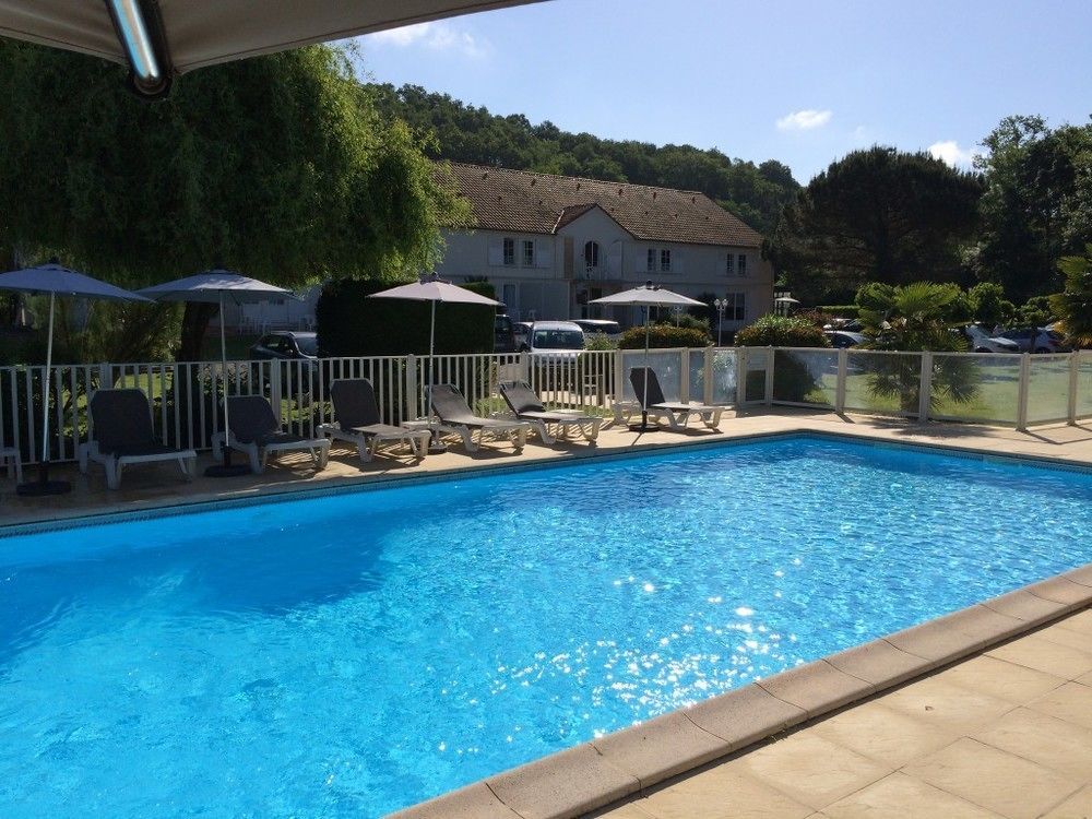 Hotel Le Relais Des Champs Eugenie-les-Bains Exteriör bild