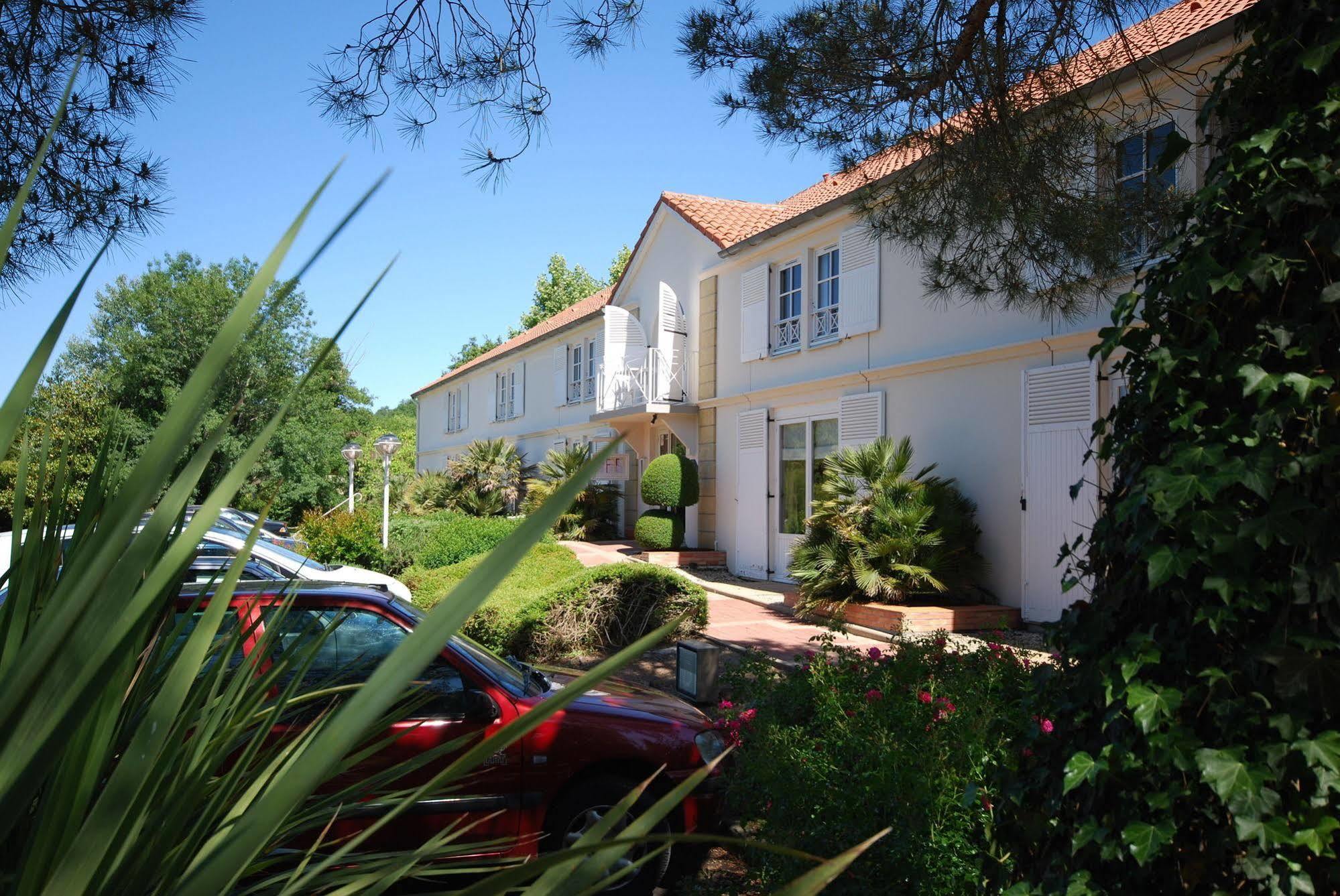 Hotel Le Relais Des Champs Eugenie-les-Bains Exteriör bild