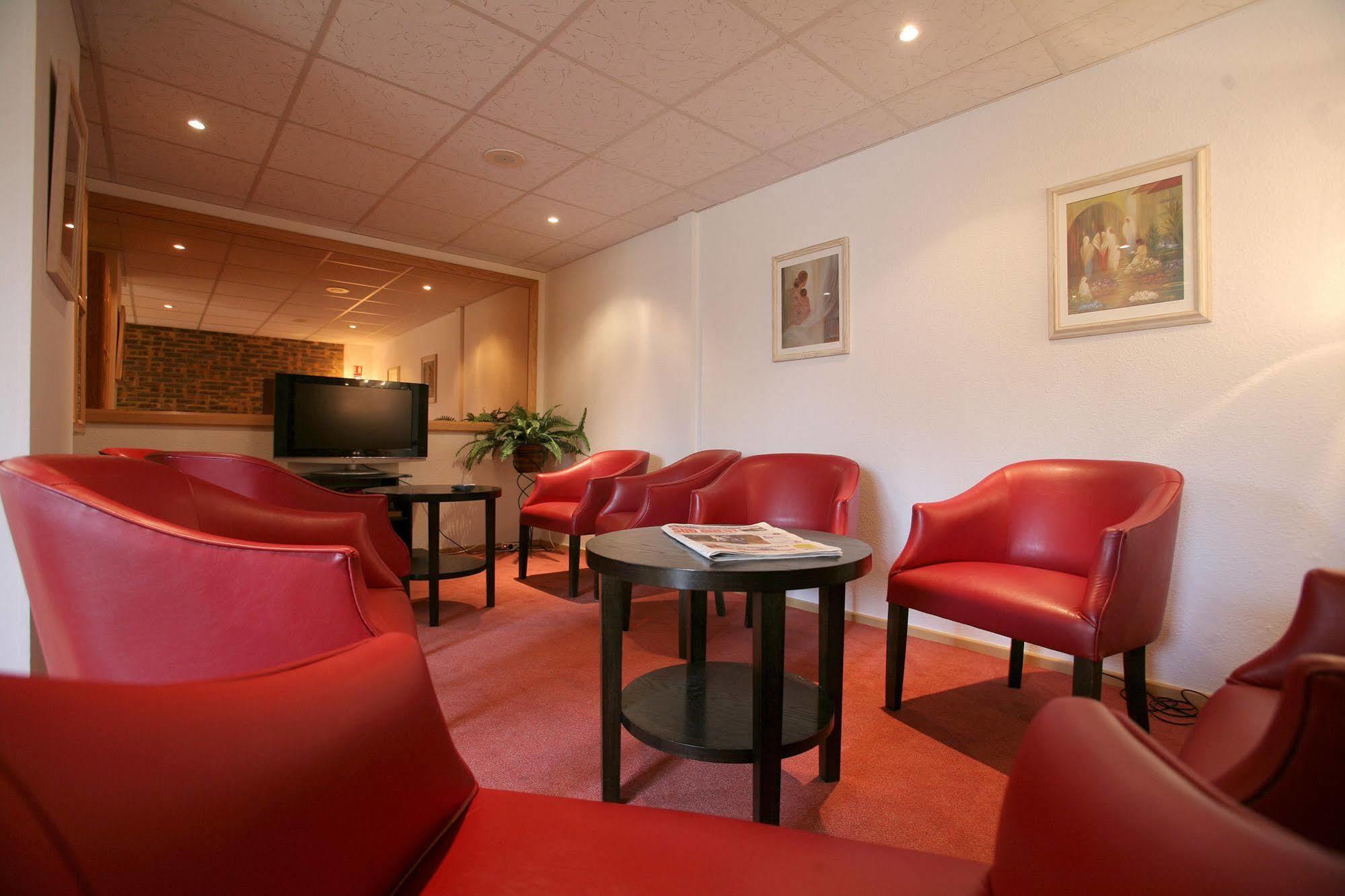 Hotel Le Relais Des Champs Eugenie-les-Bains Exteriör bild